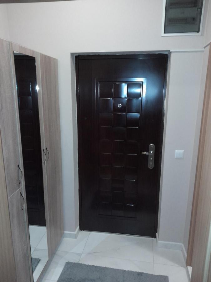 Gray Apartament 2 Pristina Eksteriør billede